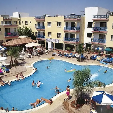 Tsokkos Holidays 3* Айя-Напа