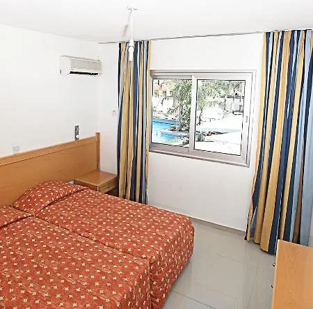 Tsokkos Holidays 3* Айя-Напа